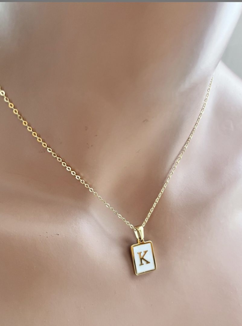 Initial Elegant Chainset