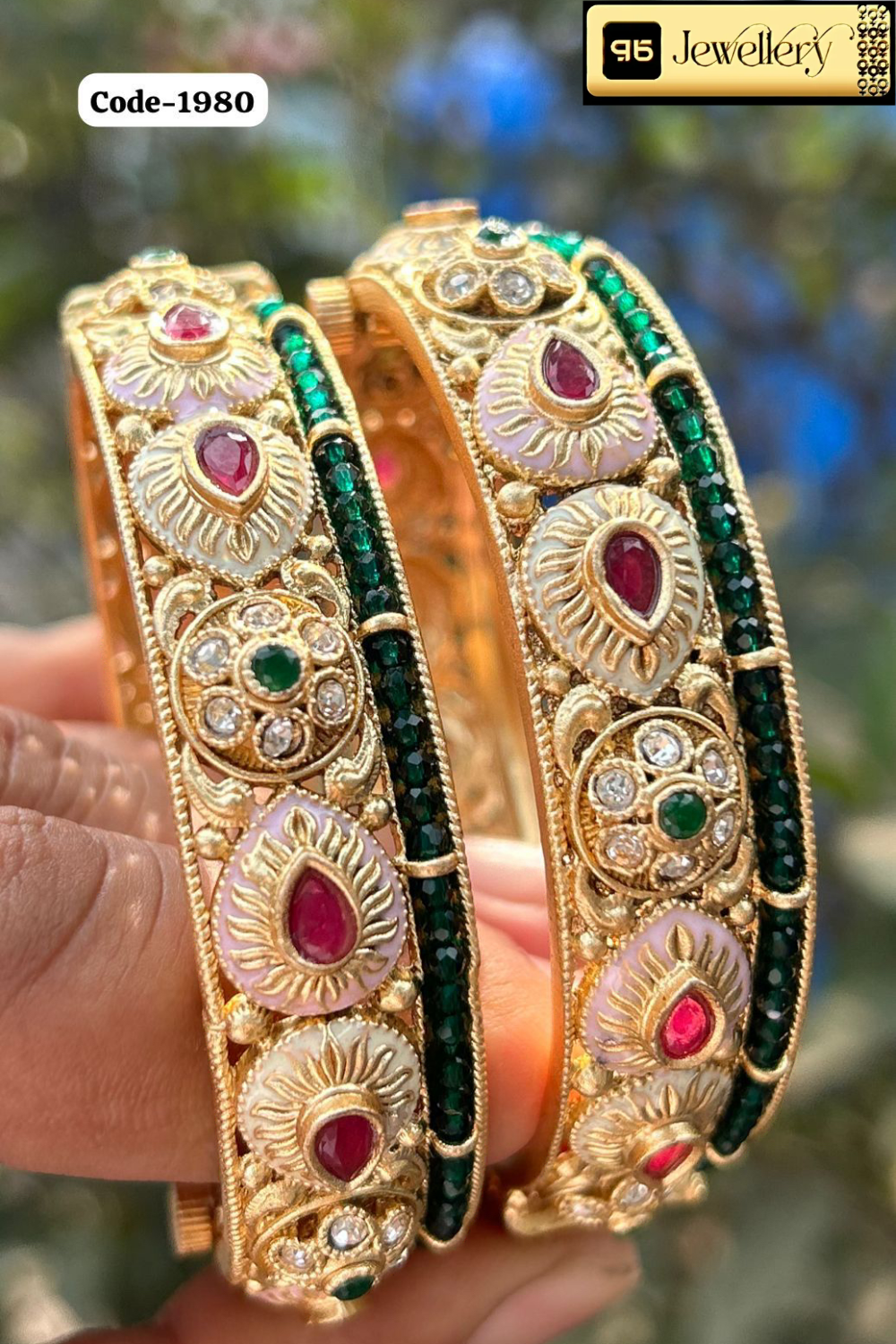 “Timeless elegance in every detail! ✨