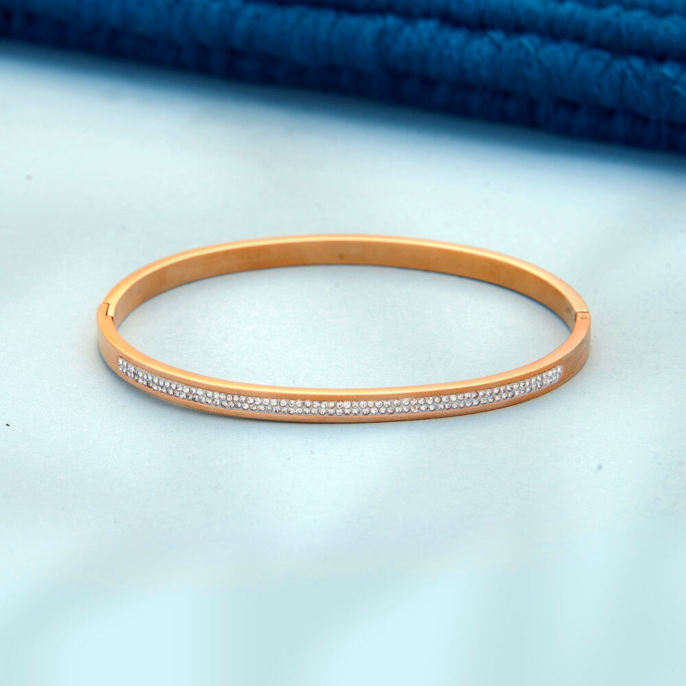 Shimmering Solitaire Bracelet