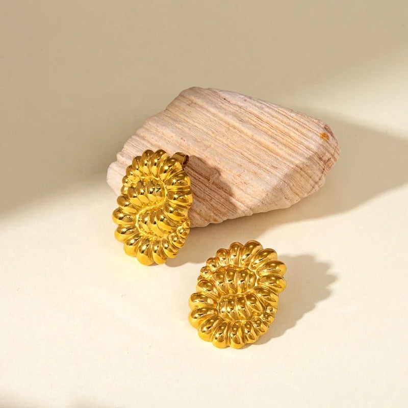 Sunburst Studs