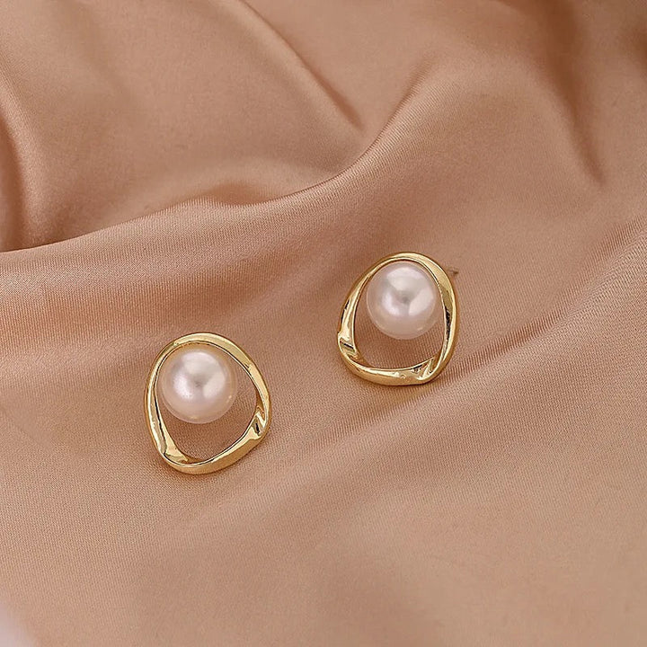 Pearl Embrace Earrings