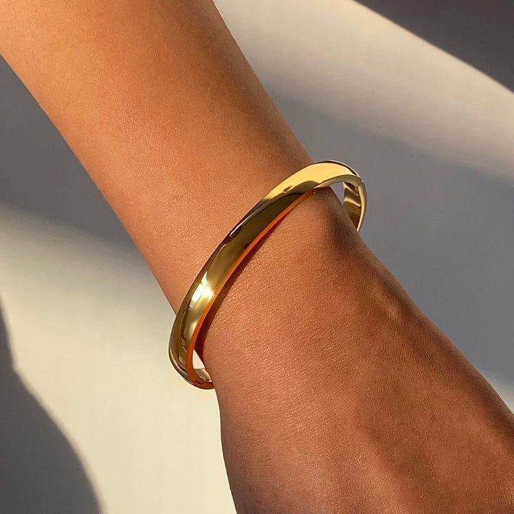 Curved Gold Bangle