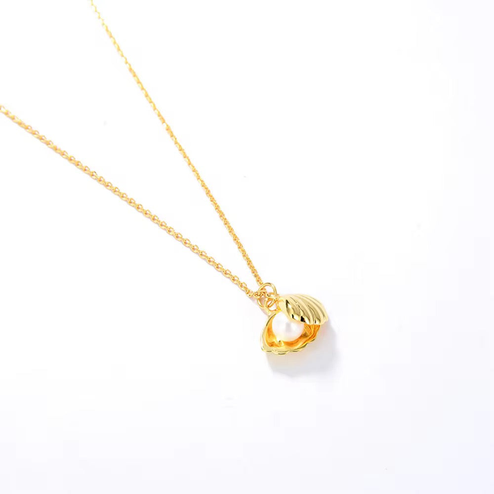 Ocean Treasure Pearl Shell Necklace