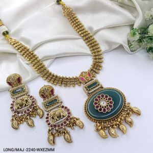 Heritage Necklace 12