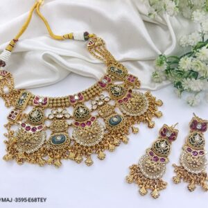 Heritage Necklace 13